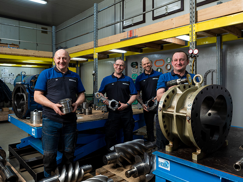 Our overhauling specialists for industrial refrigeration compressors