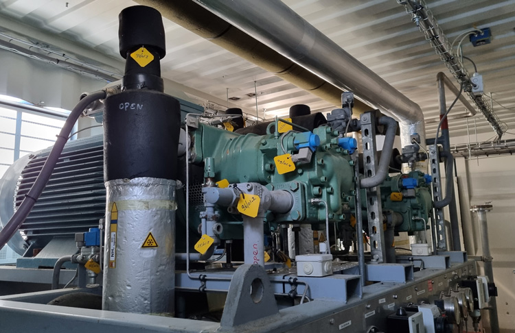 Overhauled Bitzer OSNA 7471K screw compressors